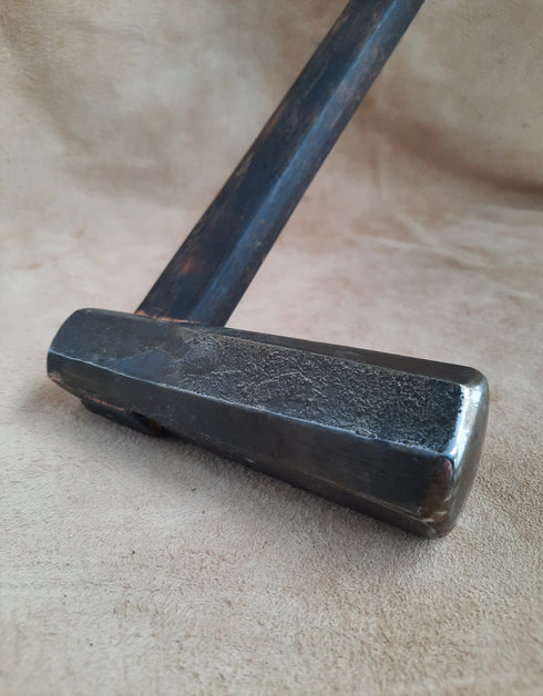 Dog's Head Hammer - 4 lb